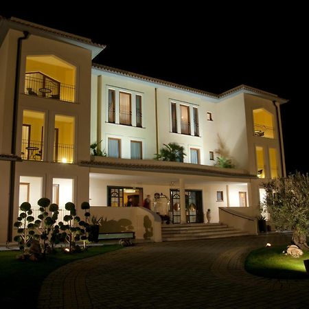 Best Western Premier Villa Fabiano Palace Hotel Rende Exteriör bild