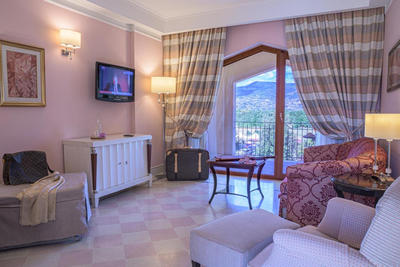 Best Western Premier Villa Fabiano Palace Hotel Rende Exteriör bild