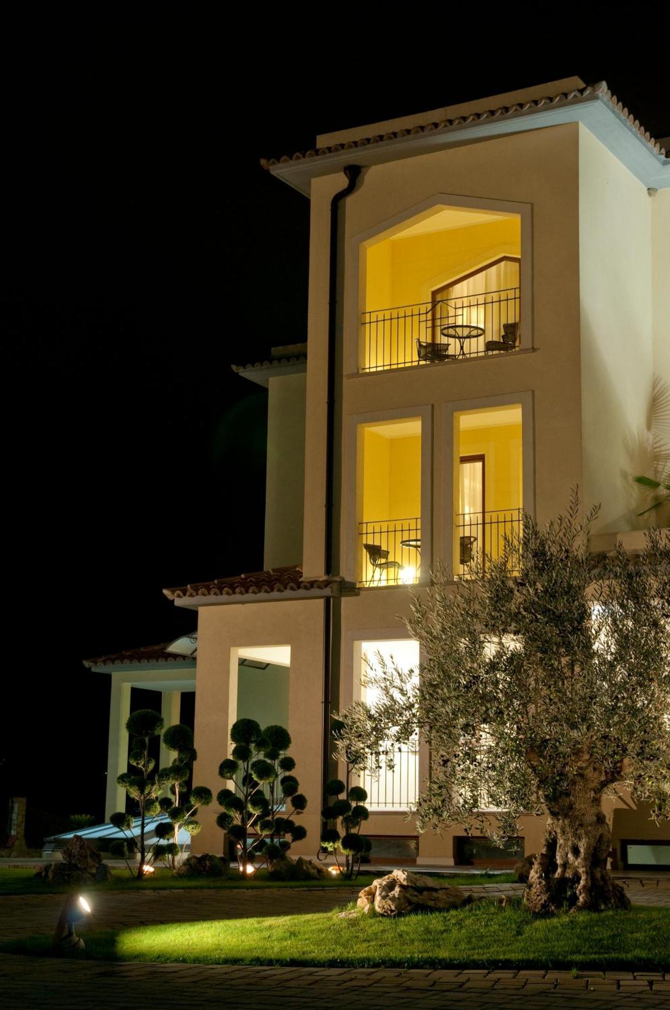 Best Western Premier Villa Fabiano Palace Hotel Rende Exteriör bild